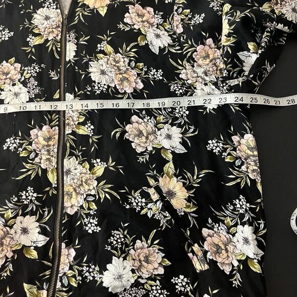 TORRID Women's Size 2 Black Pink Floral Patterned Zip-Up Rayon Jacket - Picture 6 of 7
